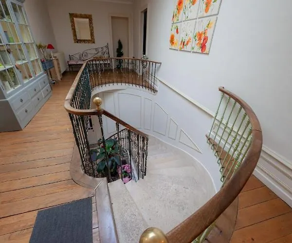 Le Jardin Des Lys 4*